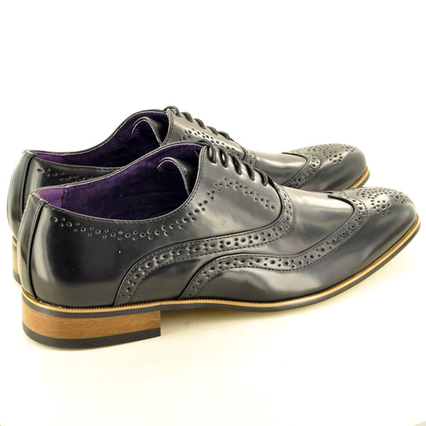 SMART PATENT LEATHER LINED BROGUE SHOES IN BLACK